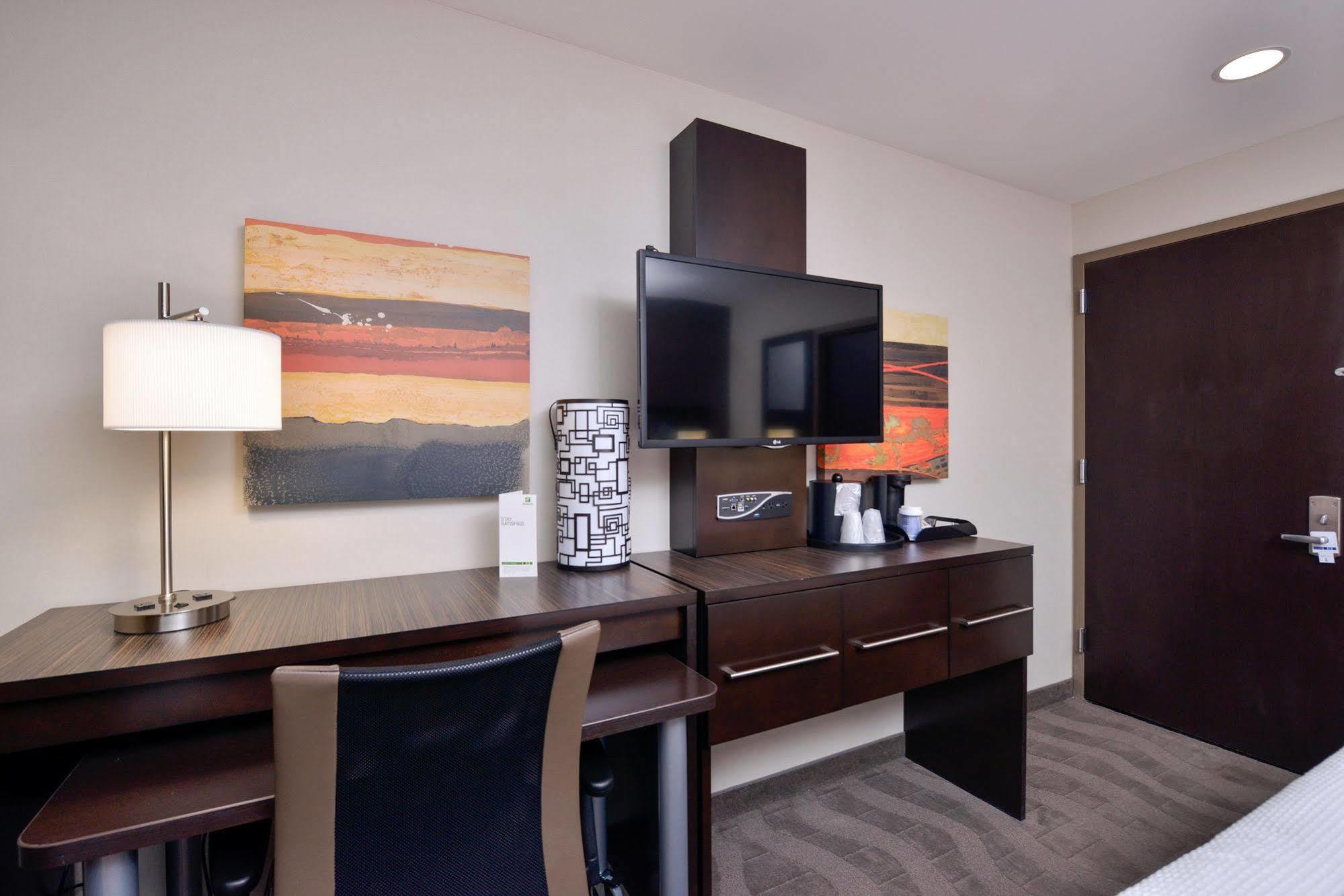 Holiday Inn New York-Jfk Airport Area, An Ihg Hotel Exterior foto